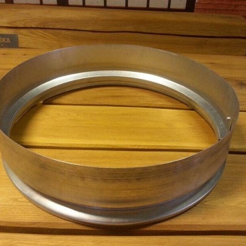 Metal border - separator (ring-shaped), galvanized; ~ 50 cm