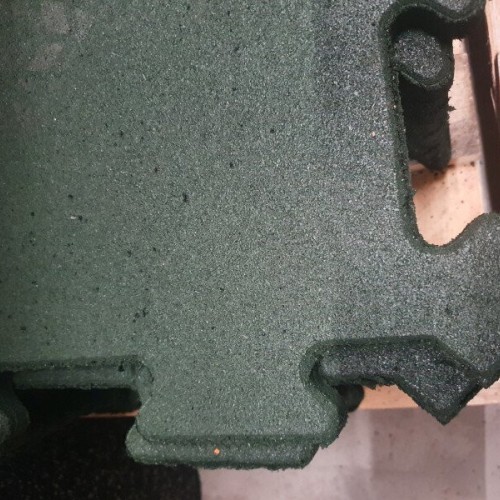 Резиновое напольное покрытие PUZZLE 18mm для спортивных залов и открытых площадок 1000 x 1000 мм, зеленый