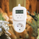 Plug thermostat HT-600 for the maintenance of air, water or soil temperature
